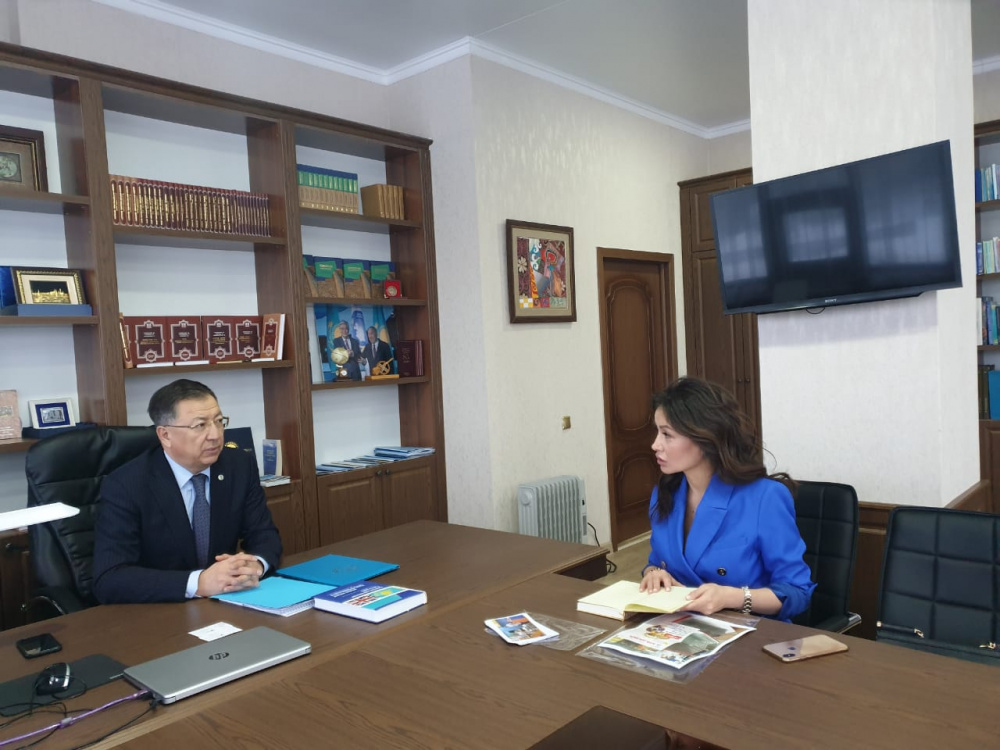 Zhanseit Tuimebayev met with ‘Klub Dobryakov’ Founder