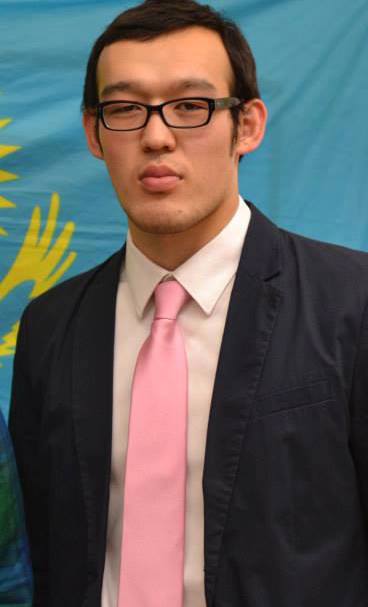 Казахстанские студенты за рубежом поделились своими мнениями о досрочных выборах