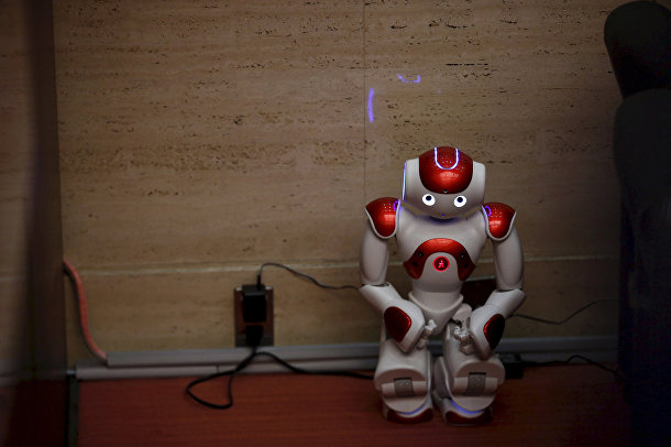 Aldebaran Robotics  компаниясы жасап шығарған NAO адаміспеттес роботы.