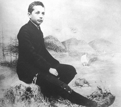 Альберт Эйнштейн 1893 жылы, 14 жаста
