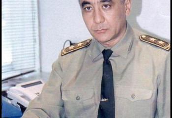 Генерал-лейтенант Мәлік Сапаров