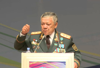 Генерал-лейтенант Бақытжан Ертаев
