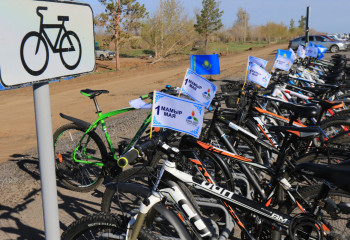 Единым делом едины