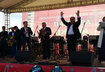 На набережной Иртыша в Павлодаре проходит уникальный джазовый фестиваль