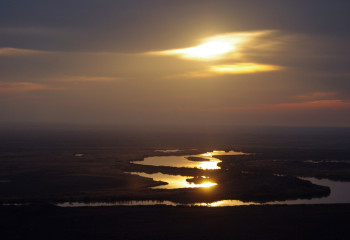 Сверкающая река