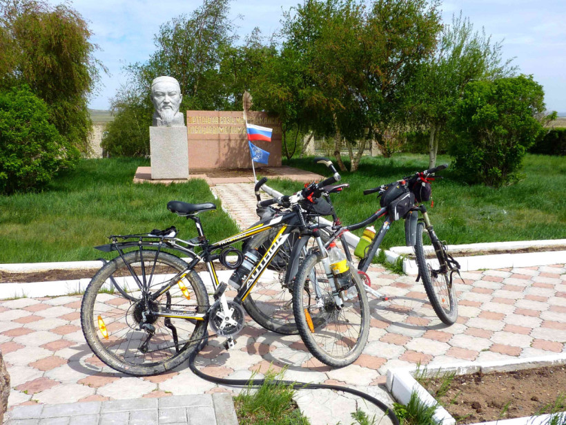  Анатолий Пырлик 