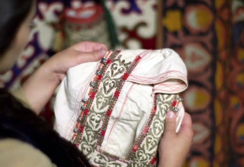 Головные уборы: от казахских степей до Европы