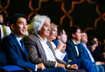 Бескрайний космос внутри себя