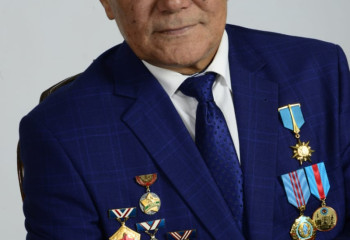 Счастье — это когда утром хочется на работу, а вечером с радостью идешь домой