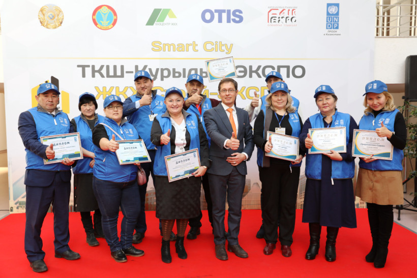  фото из личного архива Айнур Бакешовой 