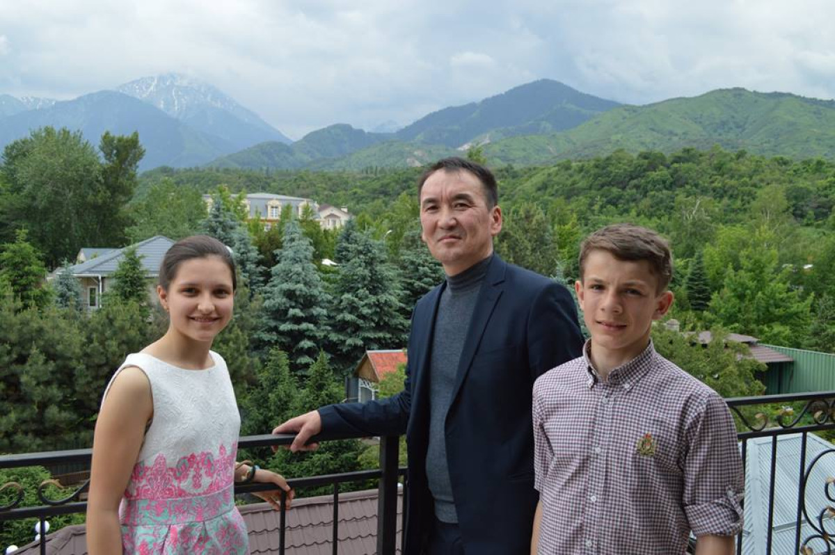 Мурат Кабылбаев: Приемные семьи легче создавать в селах