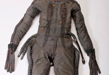 Жау жоқ деме – жарда ілулі