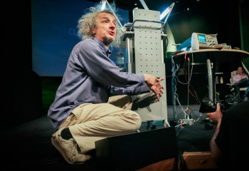 Клиффорд Столл: Әр нәрсе туралы