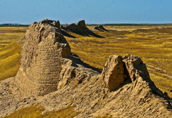 Қазақтардың тарихындағы бірлік символы мен қасиетті орталықтары