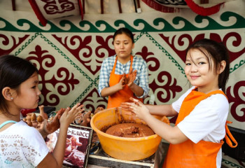 Астана тоғыстырған өнерлі жандар  
