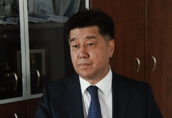 Әлихан Байменов: фейсбук қоғамдық қозғалыстың  рөлін атқарып жүр