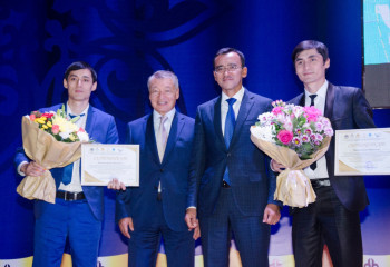 Шығыстан шыққан ағайындылар