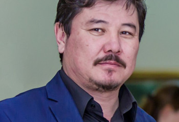 Өмірәлі Исмаилов: Ең қымбат туындым 1500$-ға сатылды