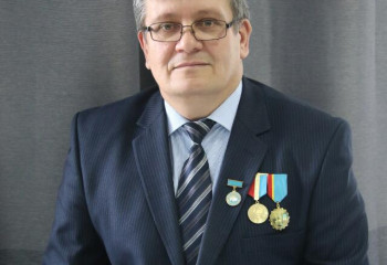 Владимир Шнайдер: «Ұлттық кодты жаңғыртамыз десек, әліпбиді әлі де түзету керек»