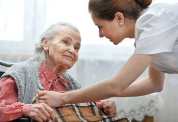 Альцгеймер: ақыл-ес кемуінің алдын алу шаралары