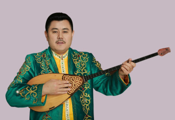 Ерболат Шалдыбеков: «Шетелдіктер өнерімізбен қоса, домбырамызға да қатты қызығады...»