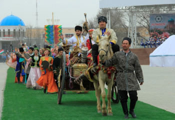 Түркістандағы дүбірлі той дүркіреп өтті