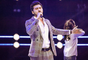 «Осы айда бізден он ән күтіңіздер!»