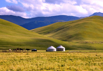 Қаратаудағы малшылар слеті