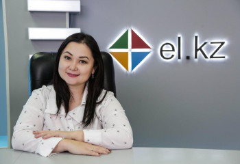 Ішімде бір журналист тұншығып жатады