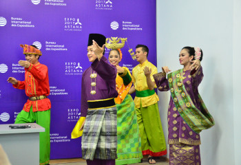 Малайзия «қуатты көктің өрлеуіне» шақырады