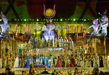 Ашық аспан астында өткен «Аида» операсы