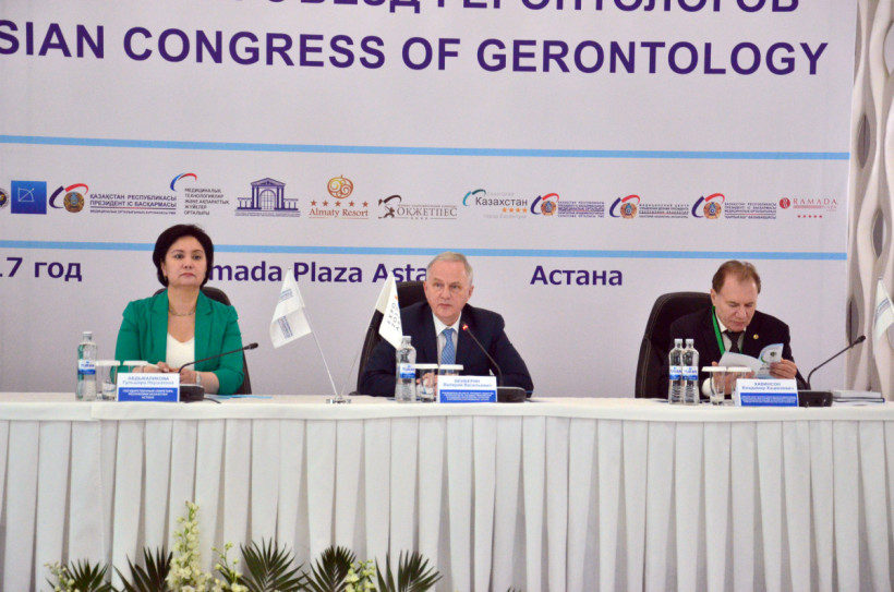  Нұрбек Әлманбетов 