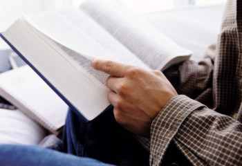 Жол үстінде оқылатын 10 әңгіме