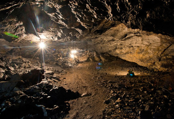 Қоңыр әулие үңгірі