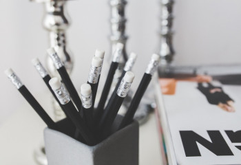 Қазақстандағы тілшілердің сөйлеу тілінде кездесетін қате қолданыстары