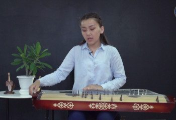 Жетіген музыкалық аспабын таныстыру