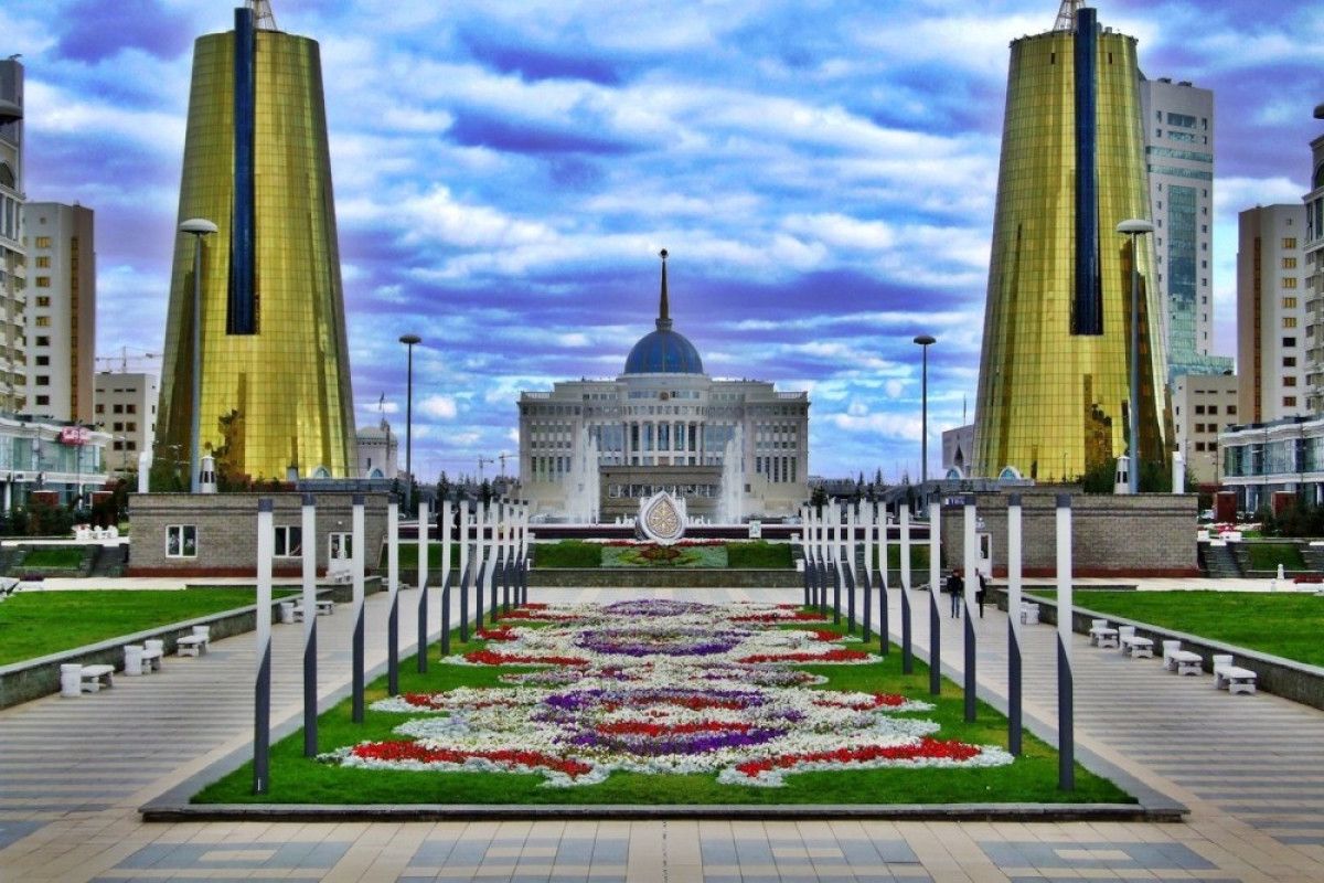 Президент Казахстана призвал к поиску решений существующих разногласий в мире