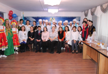 День благодарности как символ единства народа