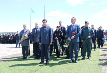 Митинг-реквием в Спасском мемориальном комплексе