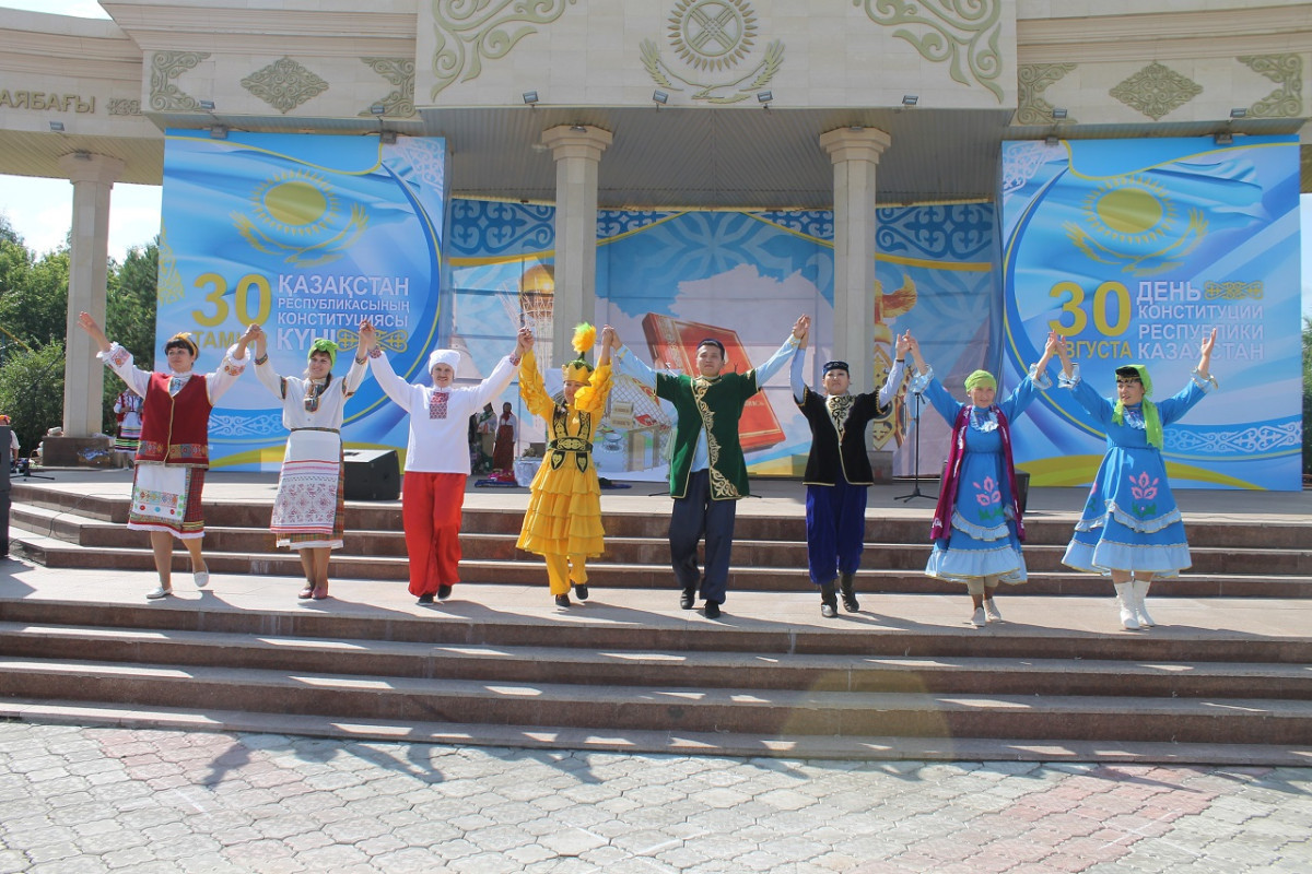 Этнокультурные объединения СКО провели фестиваль «Салт-дәстүр»