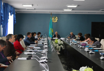 Заседание Научно-экспертной группы АНК в Караганде