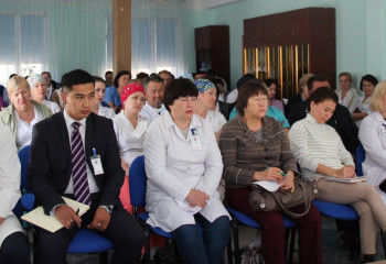 Медицинские работники Усть-Каменогорска обсудили Послание Президента