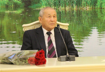 В Павлодаре чествовали почетного журналиста республики Мухита Омарова