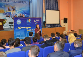 В СКО состоялись встречи победителей проекта «100 новых лиц Казахстана» с сельской молодежью