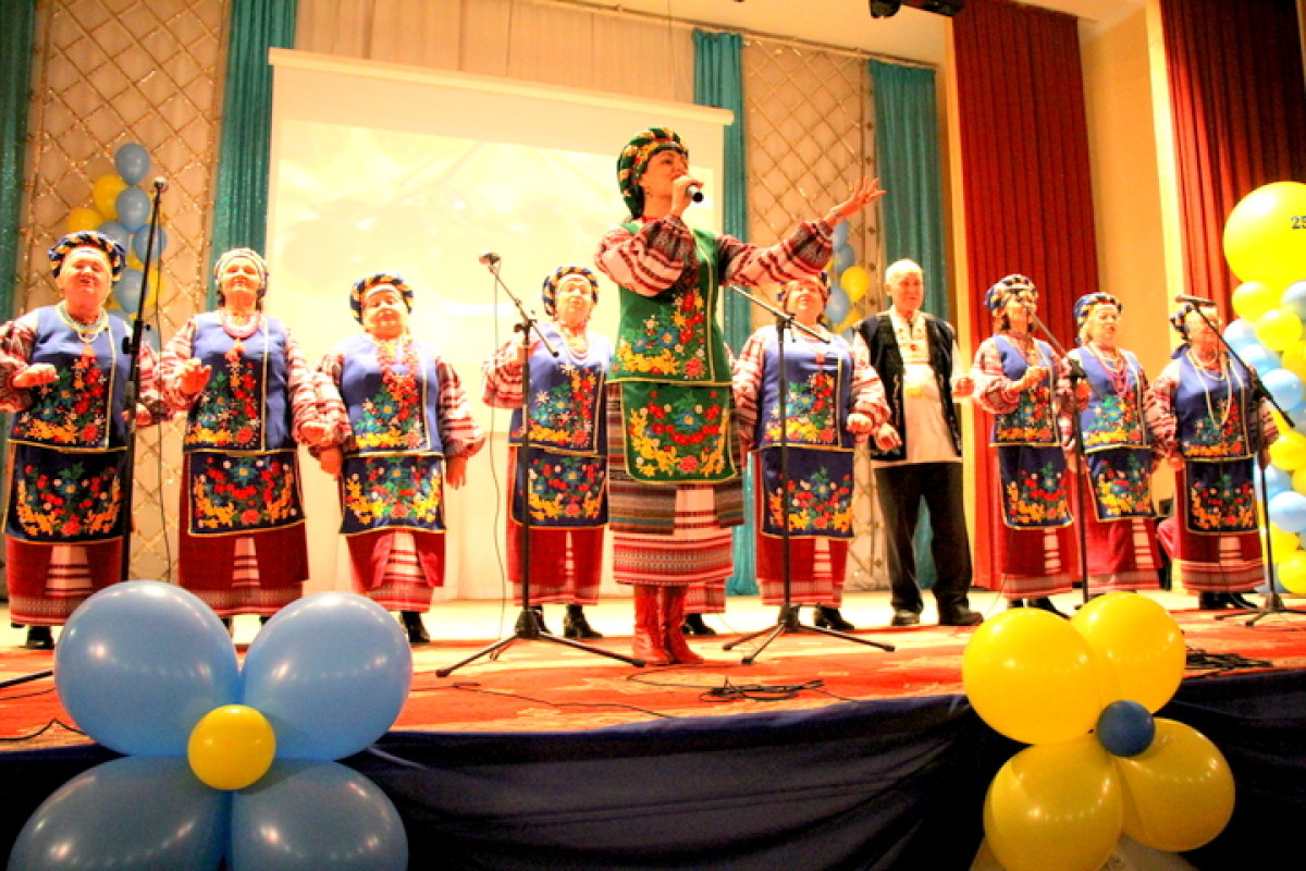 В Павлодаре 25-летие украинского этнокультурного центра отметили большой праздничной программой
