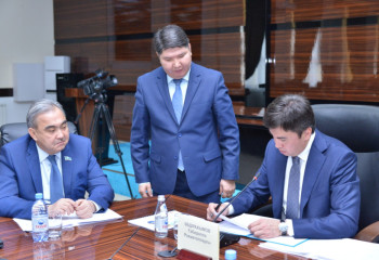 ПОД ПРЕДСЕДАТЕЛЬСТВОМ АКИМА ШЫМКЕНТА СОСТОЯЛОСЬ ЗАСЕДАНИЕ СОВЕТА АНК