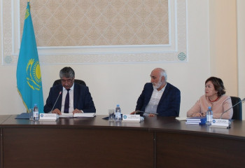 В ДОМЕ ПЕЧАТИ ТАЛДЫКОРГАНА ОТНЫНЕ ЛЮБОЙ ЖЕЛАЮЩИЙ МОЖЕТ ПОСТИГАТЬ АЗЫ ЖУРНАЛИСТИКИ