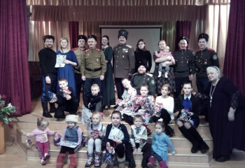 В Костанае выявили лучшую хозяйку, которая умеет не только стряпать, шить, кроить, стирать, но и искусно метать дротики