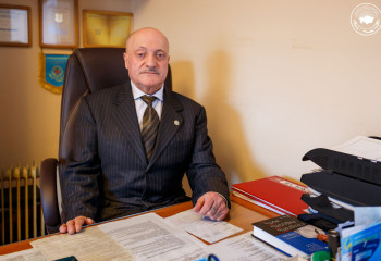 Феликс Дульский: Мы уже так прониклись казахскими традициями и обычаями, что это уже у нас в сердцах