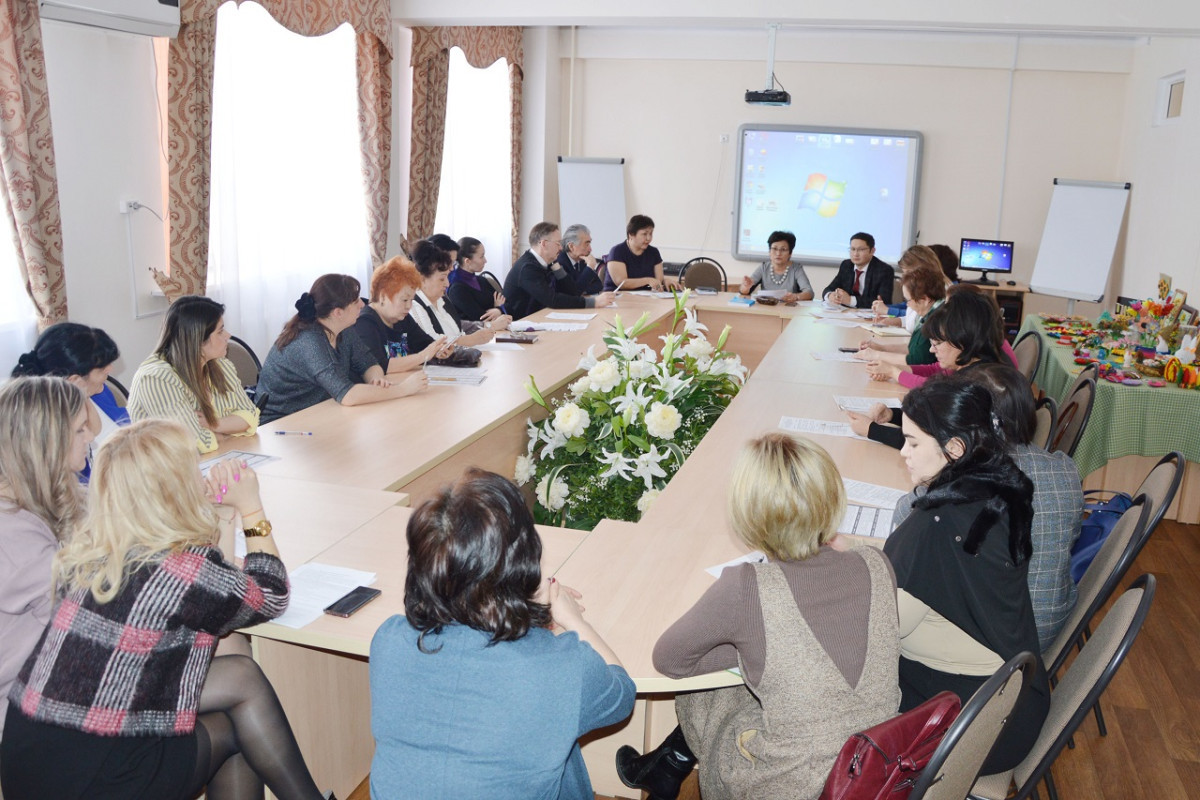 В Астане презентовали учебную методику по развитию и изучению языков этносов Казахстана